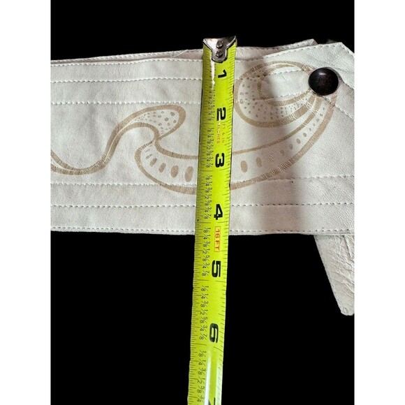 Vintage Womens Hip Belt White Soft Leather Bohemian Hand Painted 70s - Picture 4 of 7